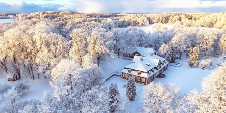 Ziemas brīvdienu galamērķi - TOP Baltijas pilis un muižas - GribuAtpusties.lv